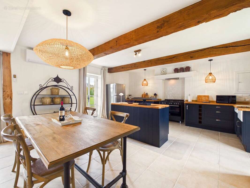 Maison à BEAUMONT-DU-PERIGORD