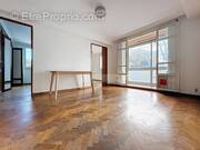 Appartement à MARSEILLE-9E