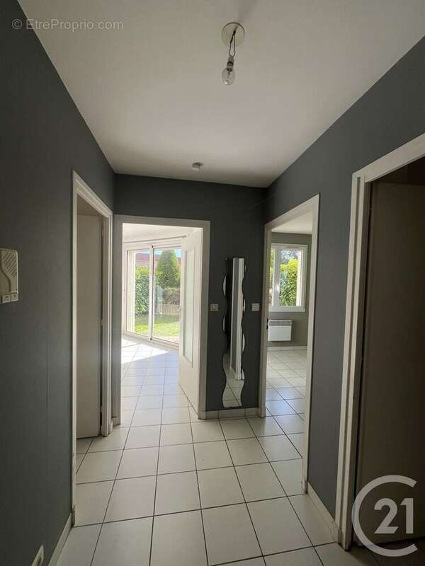 Appartement à DAVEZIEUX