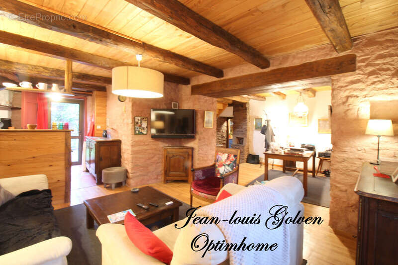 Maison à VABRES-L'ABBAYE