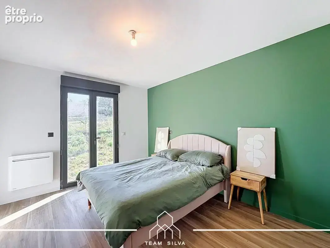 Maison 4 pièces 110 m² à vendre à Chambost-Longessaigne (69770) - photo 6