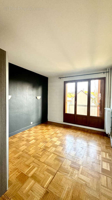 Appartement à CHAMPIGNY-SUR-MARNE