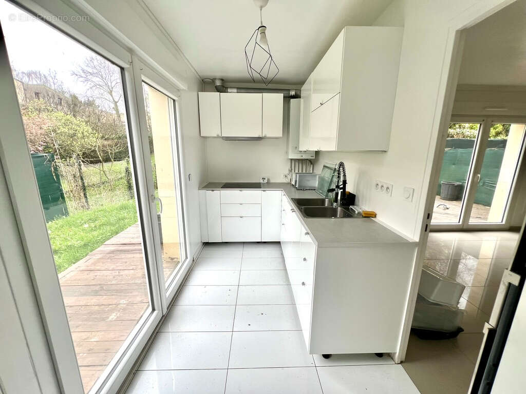 Maison à MONTIGNY-LES-CORMEILLES