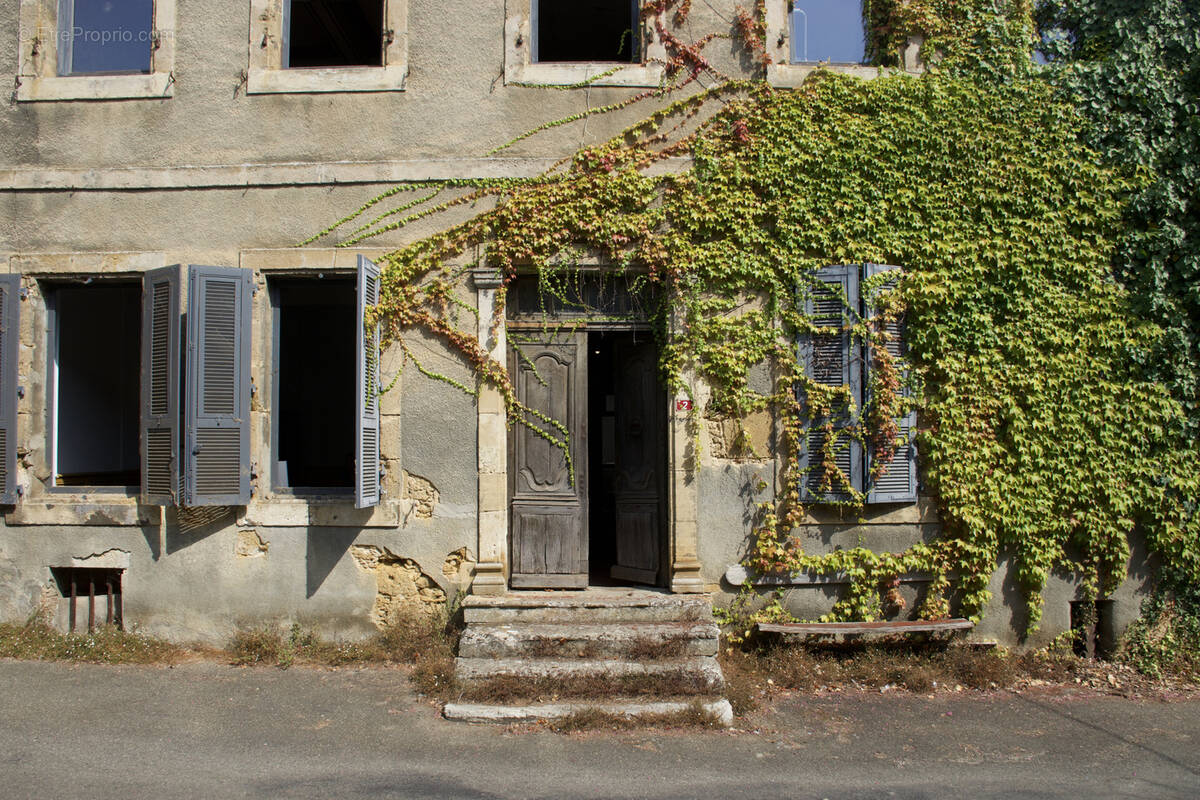 Maison à ESTANG