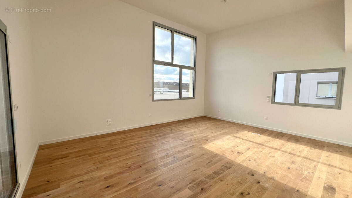 Appartement à AUZEVILLE-TOLOSANE