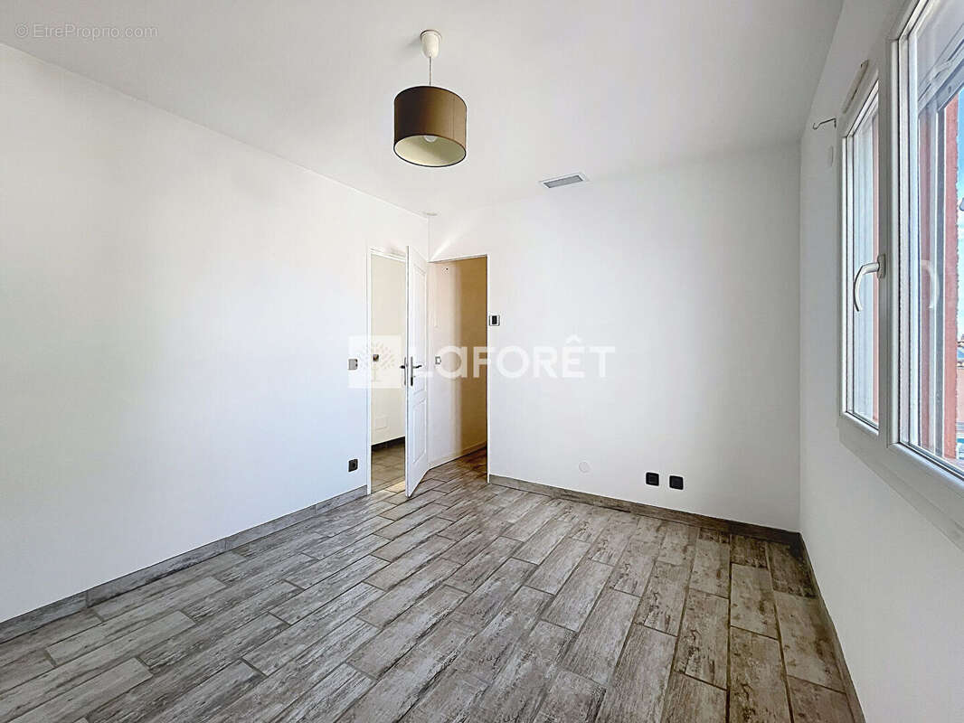 Maison à VILLELONGUE-DELS-MONTS