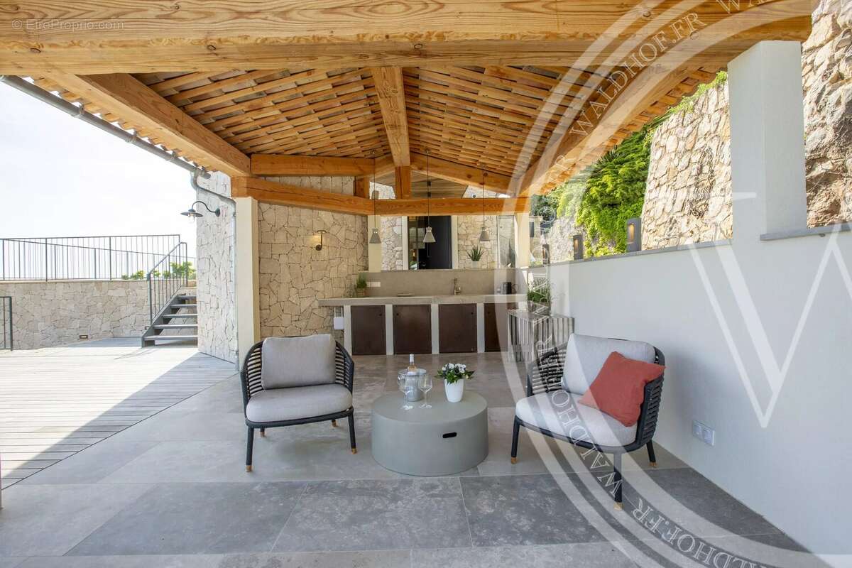 Maison en pierre élégante avec vue Mer et les montagnes - photo 43