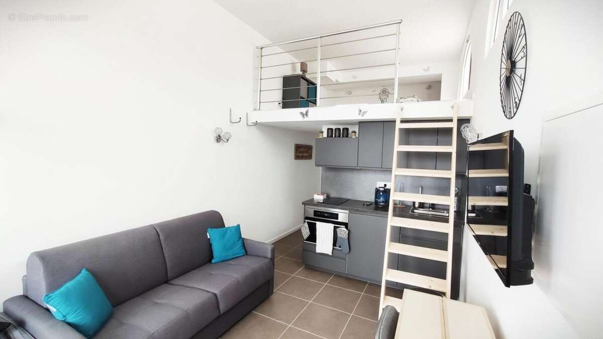 Appartement à SAINT-RAPHAEL