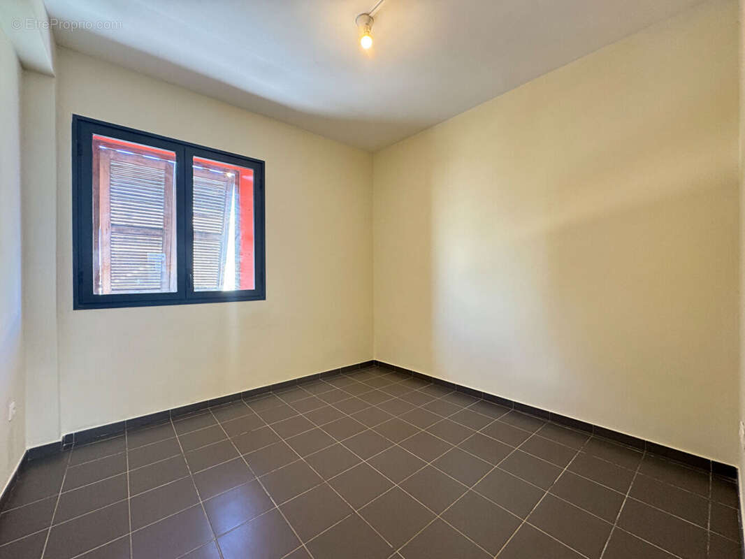 Appartement à SAINT-DENIS