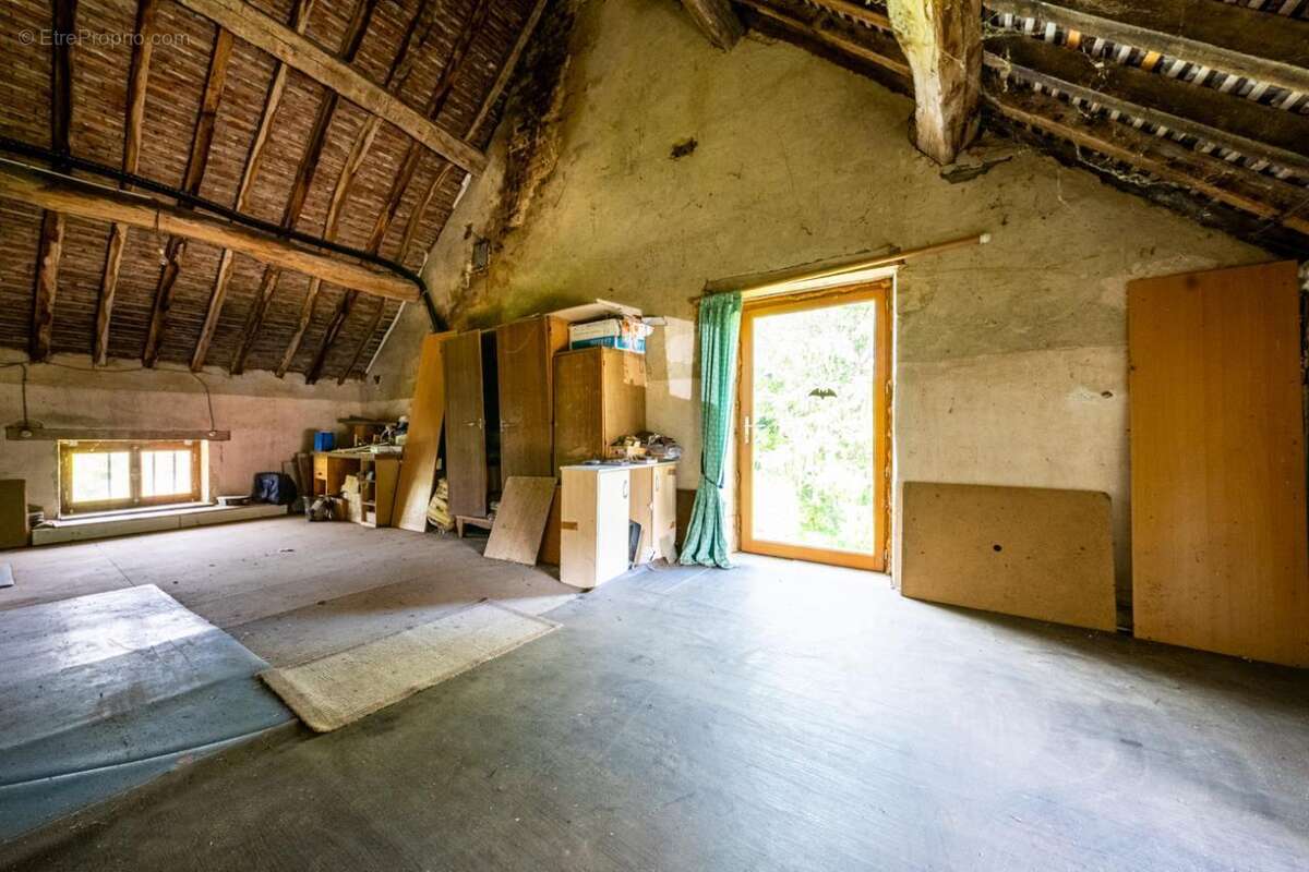 Maison à BEIRE-LE-CHATEL