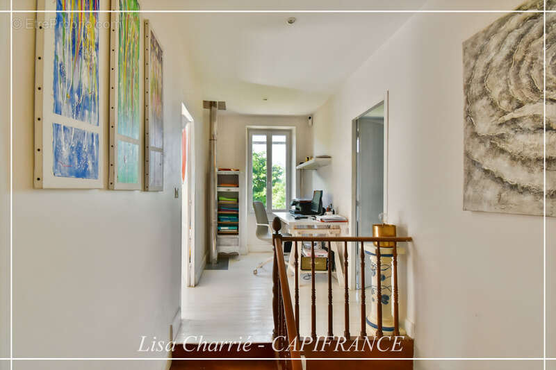 Maison à COURRENSAN