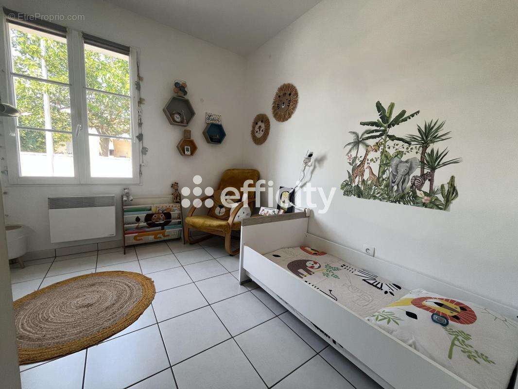 Maison 98 m² à Le Bois-Plage-En-Re  - photo 10