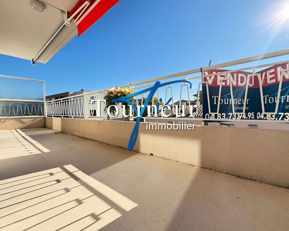 Appartement à SANARY-SUR-MER