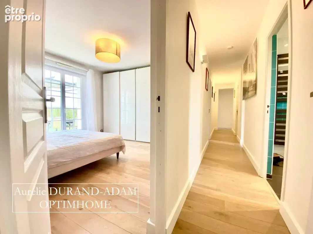 Confortable maison de plain-pied - 5 chambres - 10 Minutes des plages de Deauville-Trouville - Secteur Ultra Recherché - photo 9