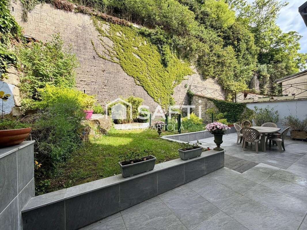 Photo 2 - Maison à VERDUN