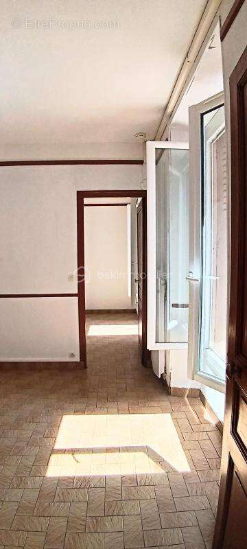 Appartement à CORBEIL-ESSONNES