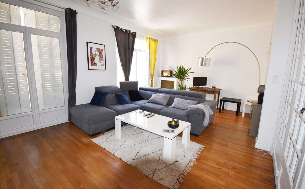 Appartement à VICHY