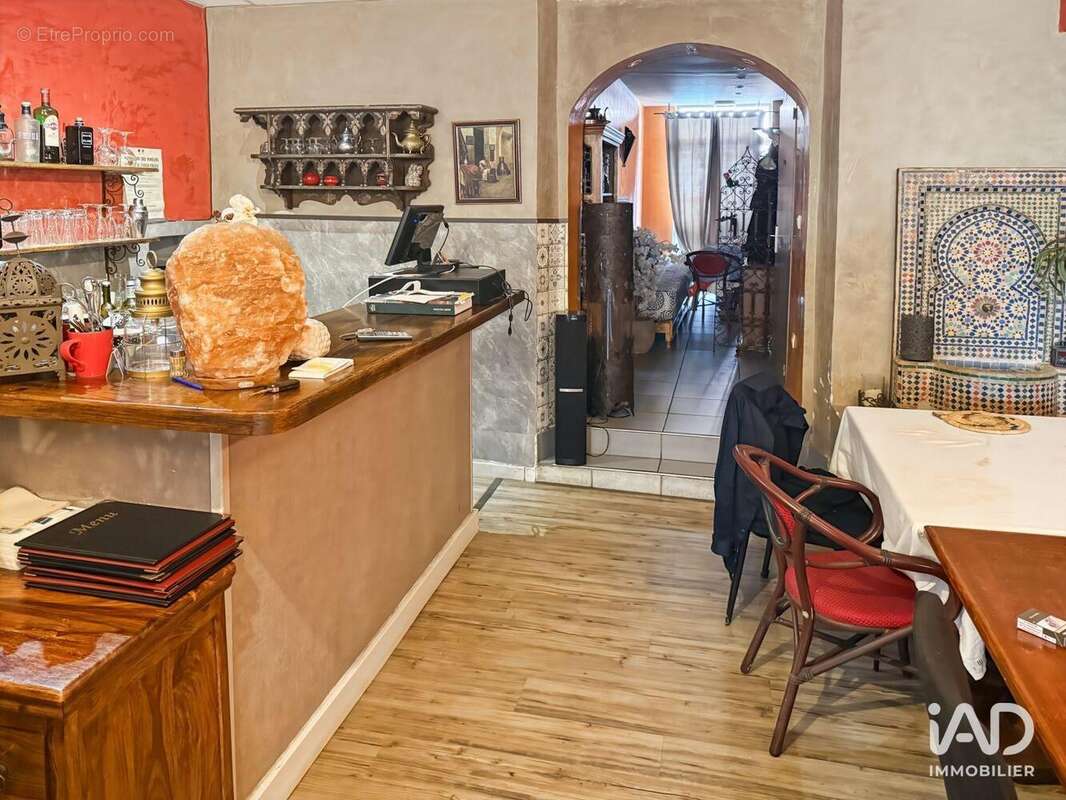 Photo 5 - Commerce à SAINT-MAXIMIN-LA-SAINTE-BAUME