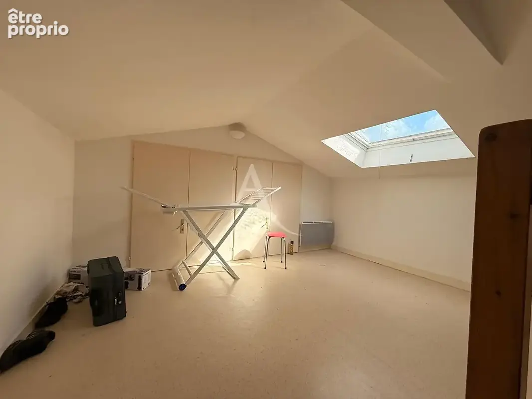 Appartement Type 4, centre ville, 2ème etage, Cave. - photo 7