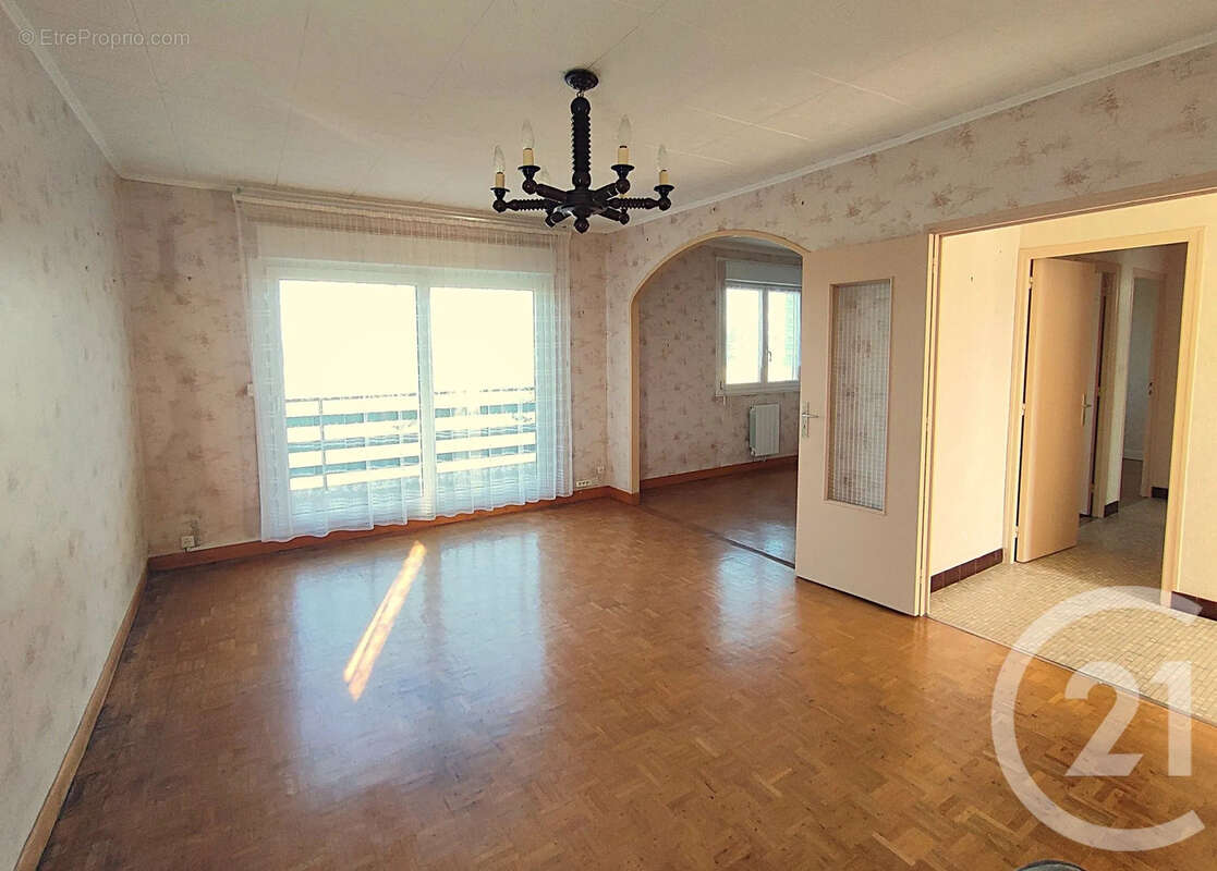 Maison à COSNE-COURS-SUR-LOIRE