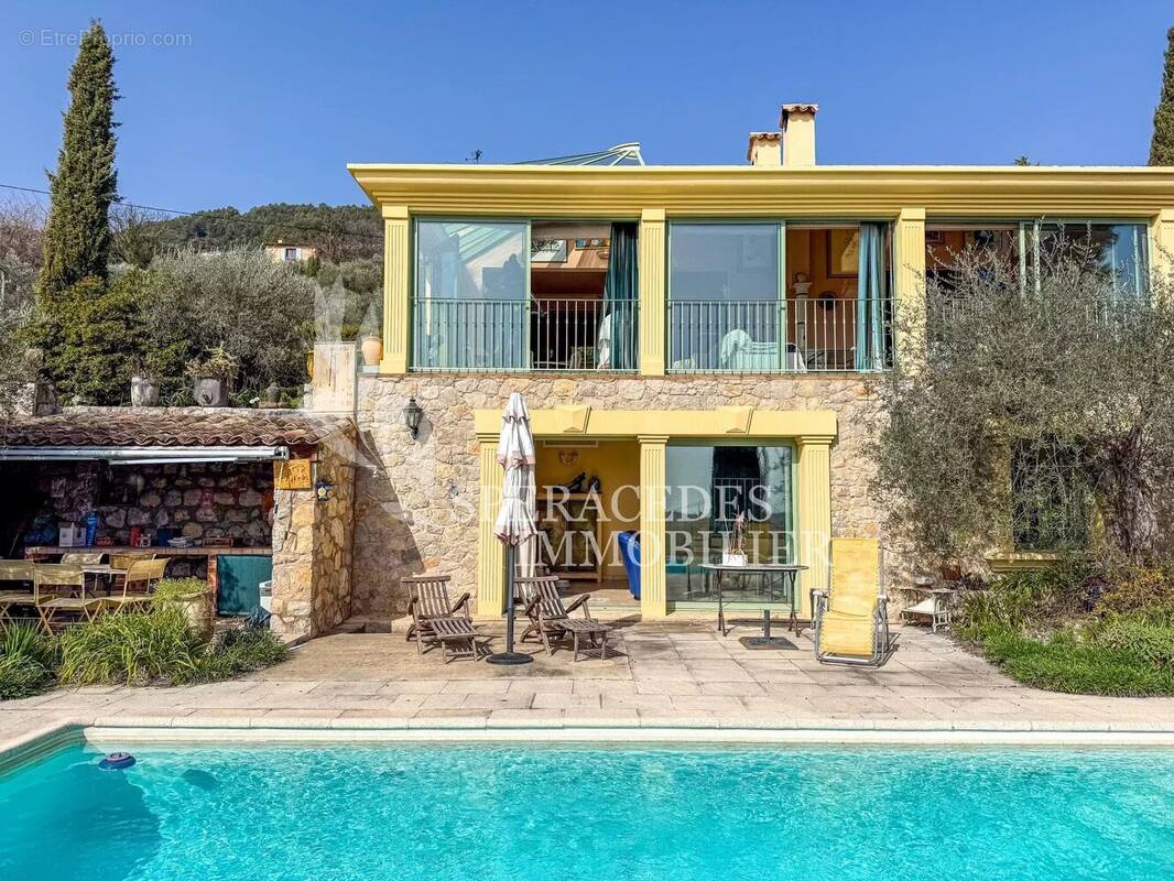 Maison à SPERACEDES