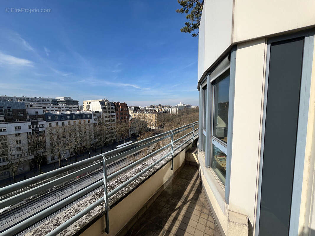 Appartement Paris 3 pièces 73,07m2-Etage élevé- Terrasse- Saint jacques - photo 10