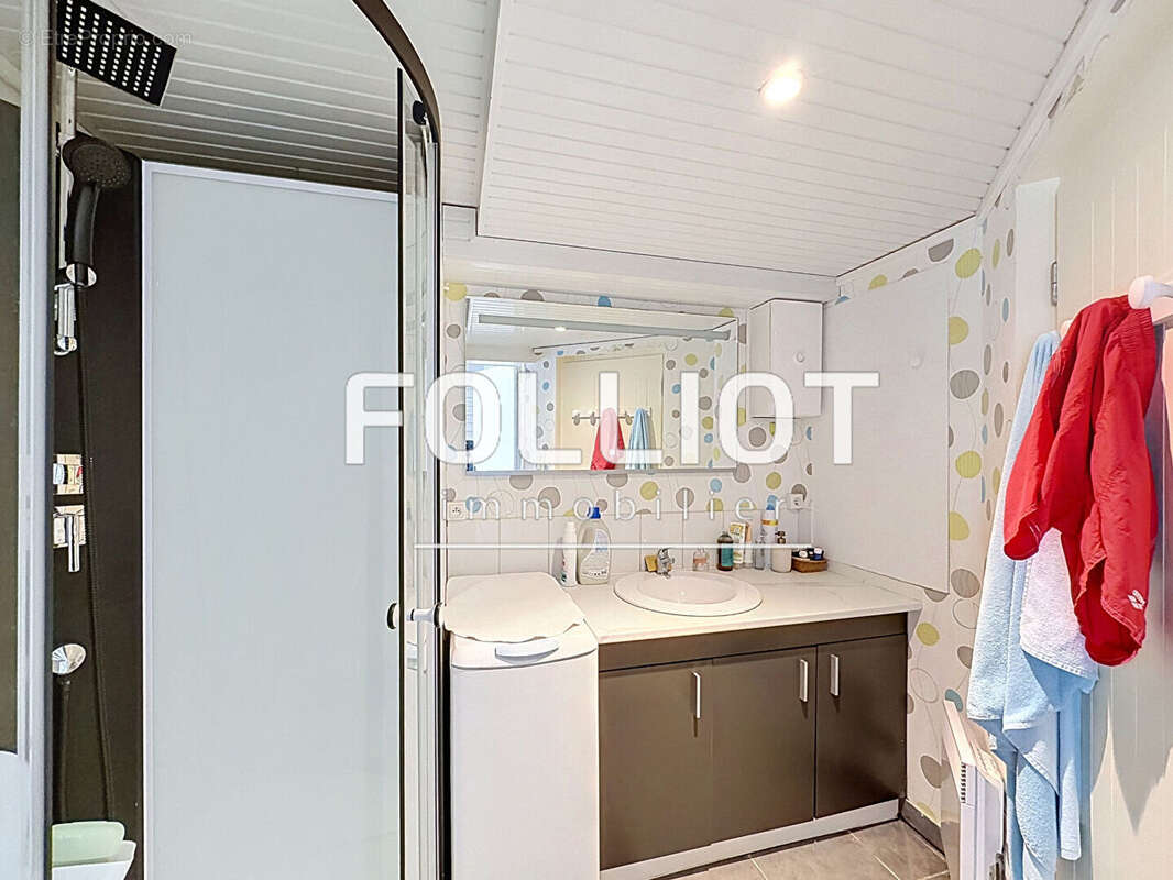 Maison 4 pièces à vendre à Saint-Pair-sur-Mer avec vue mer - Exclusivité CABINET FOLLIOT ! - photo 10