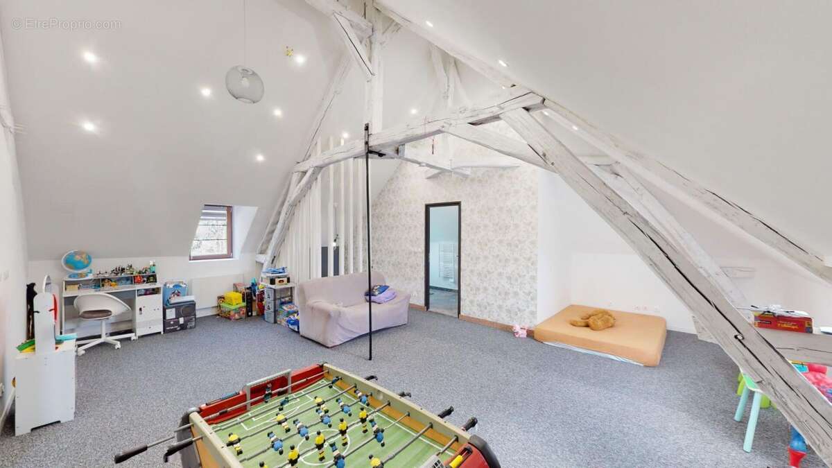 Maison à SAINT-SATUR