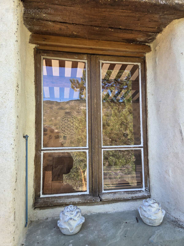 Autre à LA MOTTE-CHALANCON