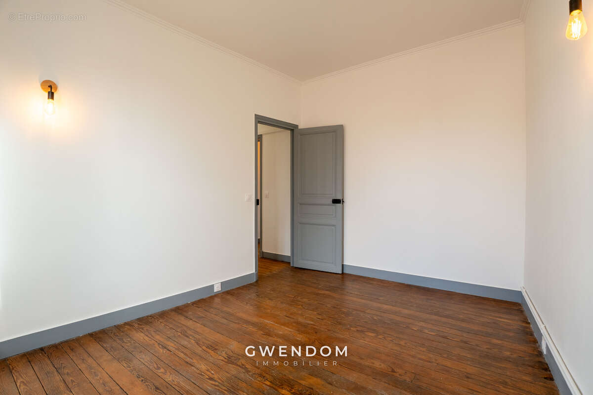 Appartement à ROSNY-SOUS-BOIS