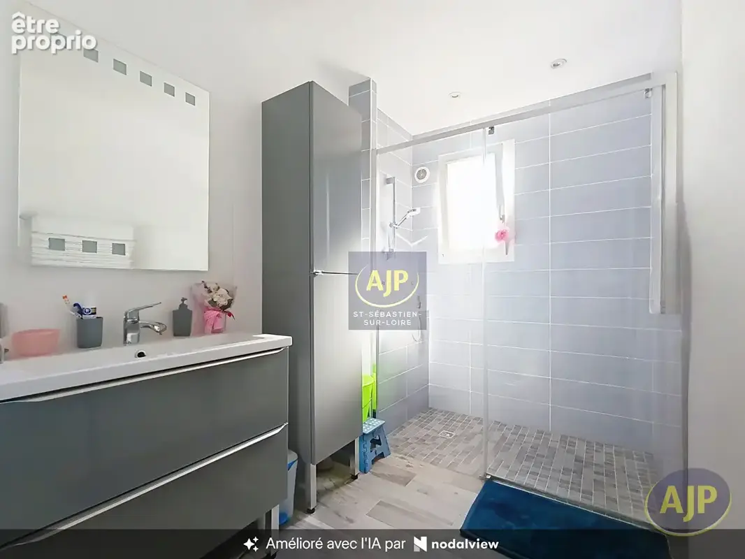 St Sébastien, Maison Plain-pied, 3 chambres - photo 7