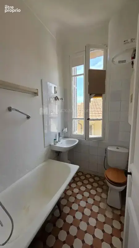 2 pieces ideal locatif dernier etage a beausoleil - photo 14