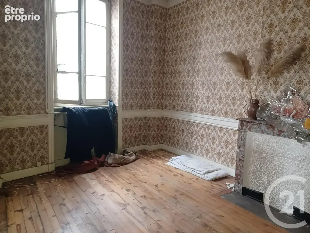 Maison 10 pièces 220 m² à vendre à Bourg-Argental (42220) - photo 18