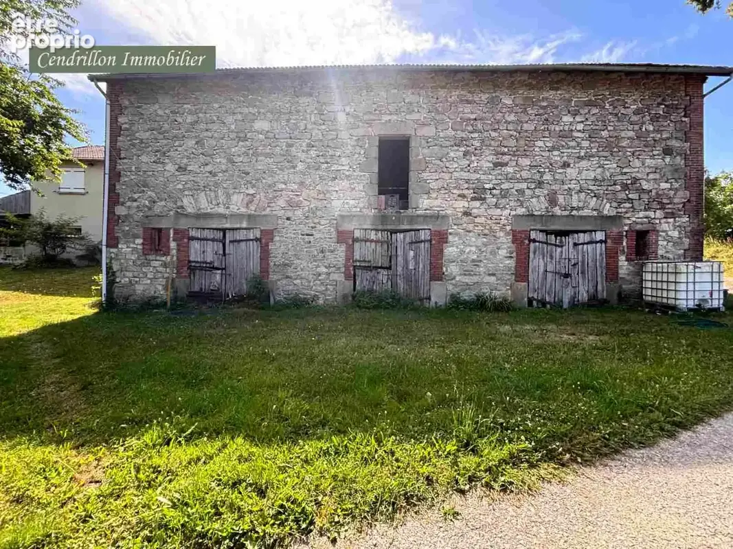 Maison en pierres 120m2, dépendances, grange et terrains, typique du bien Creusois idéal, situé dans le Parc N - photo 31