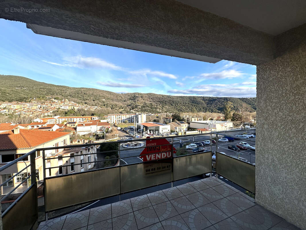 Amelie les bains - appartement f2 - garage - photo 10
