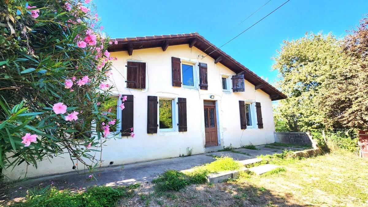 Maison à MUGRON
