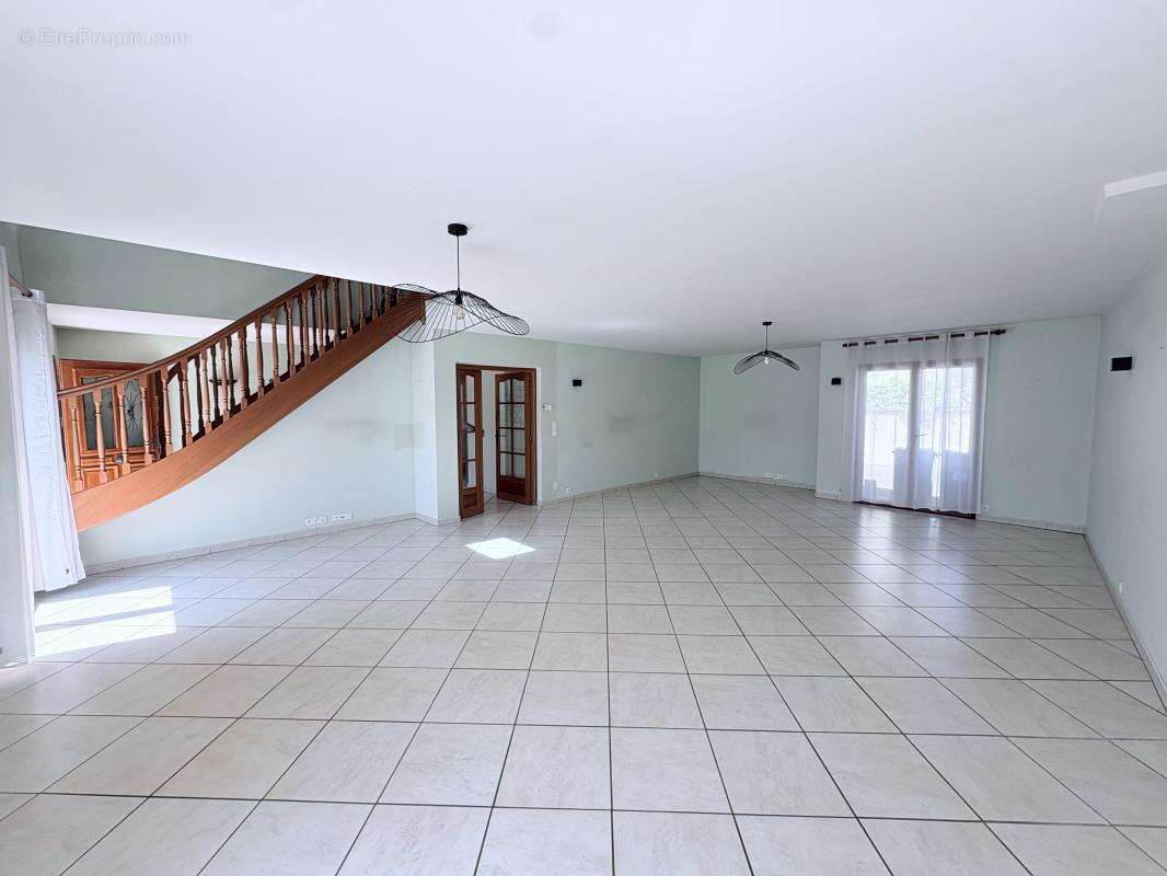 Maison à vendre à 10 min de Rennes - - photo 2