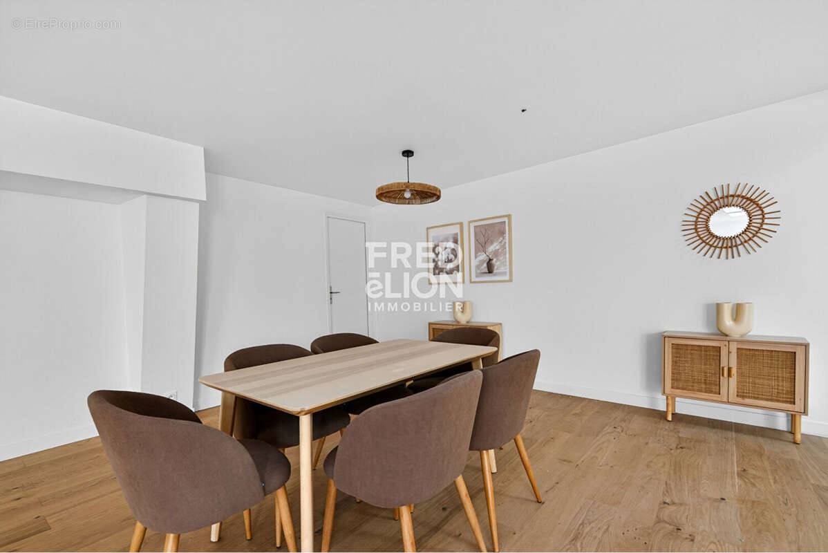 Appartement à PARIS-19E