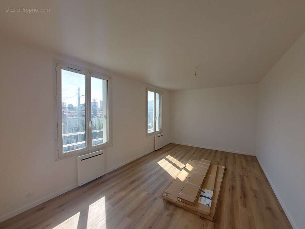 Appartement à MANTES-LA-VILLE