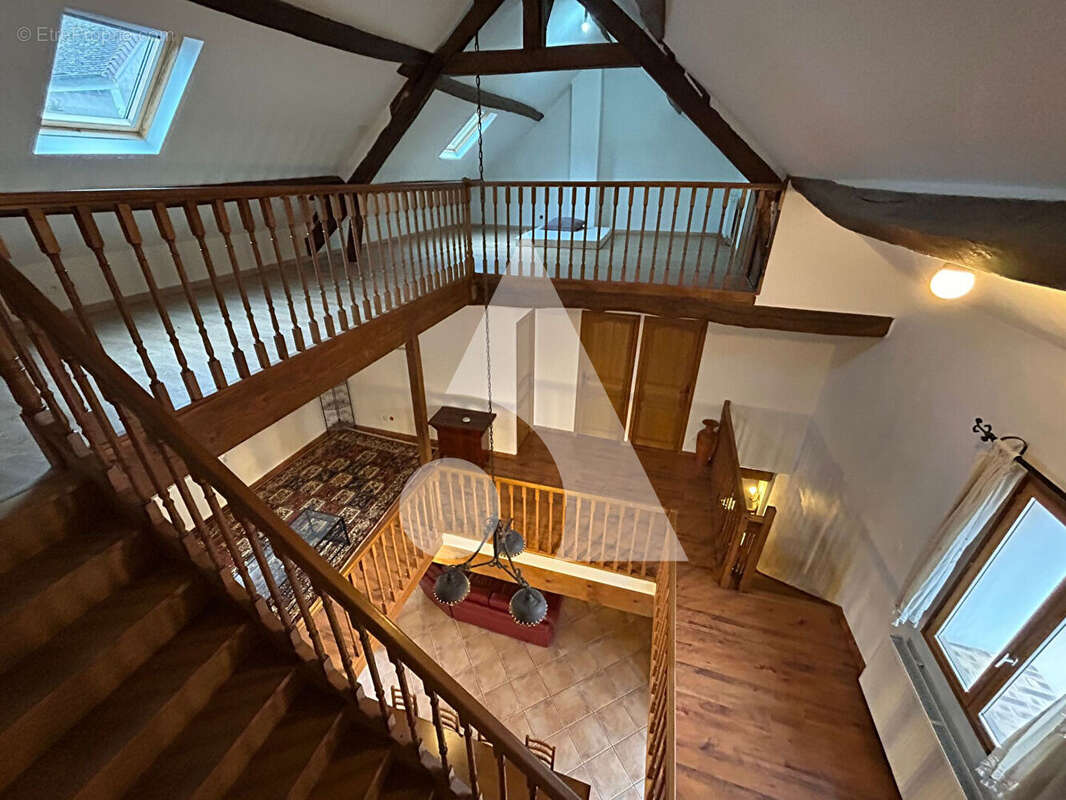 Maison à JOUY-SUR-MORIN