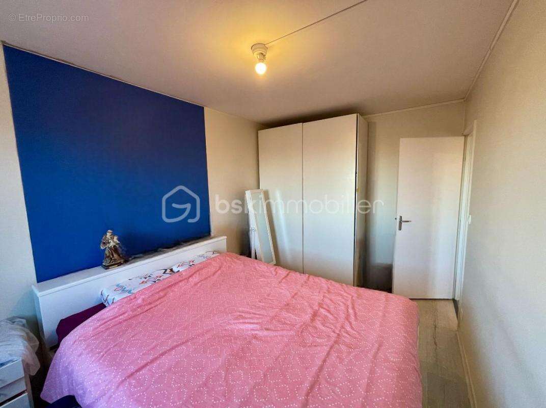 Appartement à MAINVILLIERS