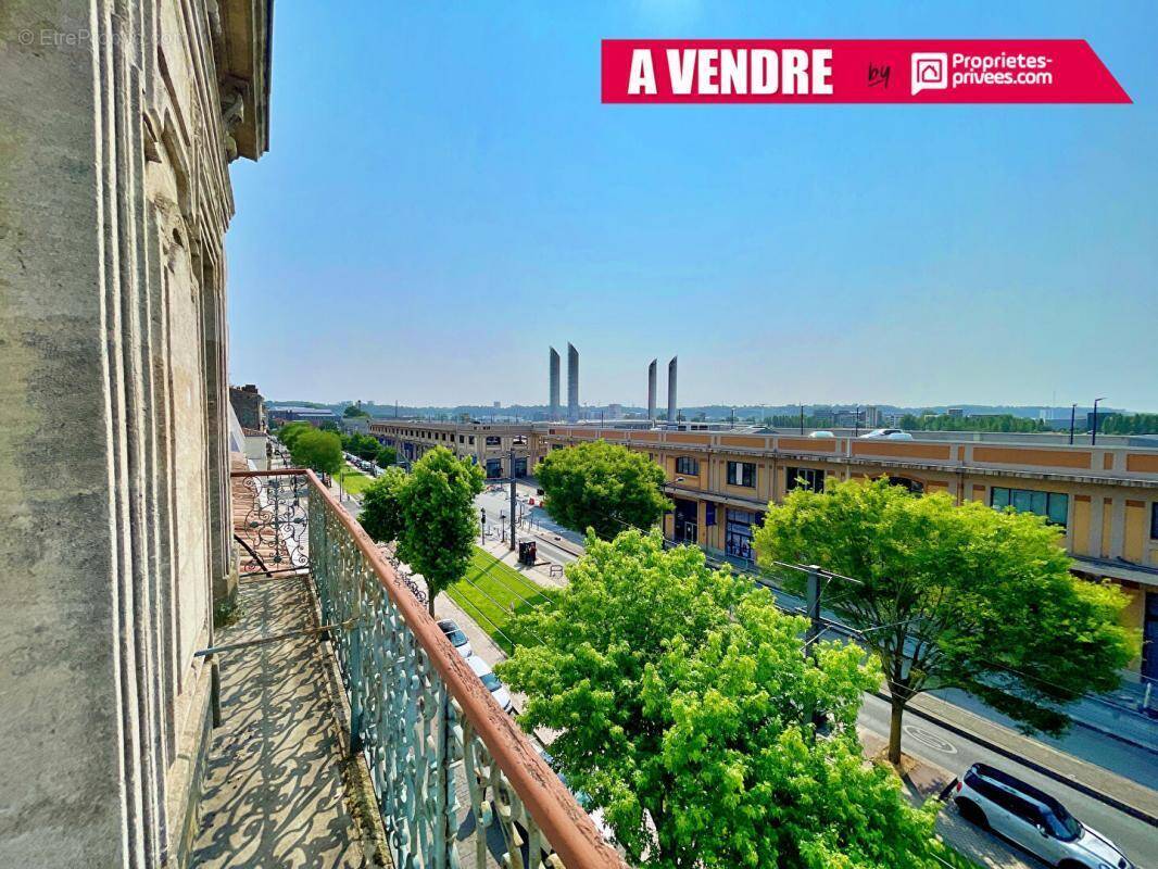 Appartement à BORDEAUX
