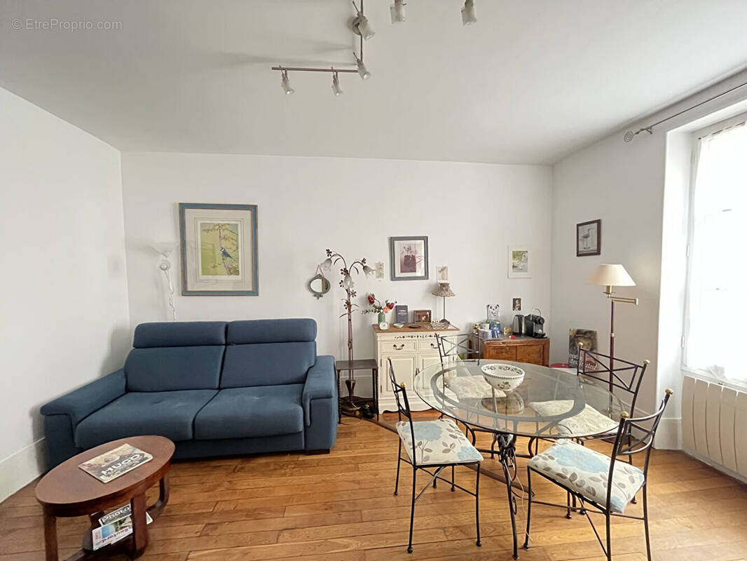 Appartement à LEVALLOIS-PERRET