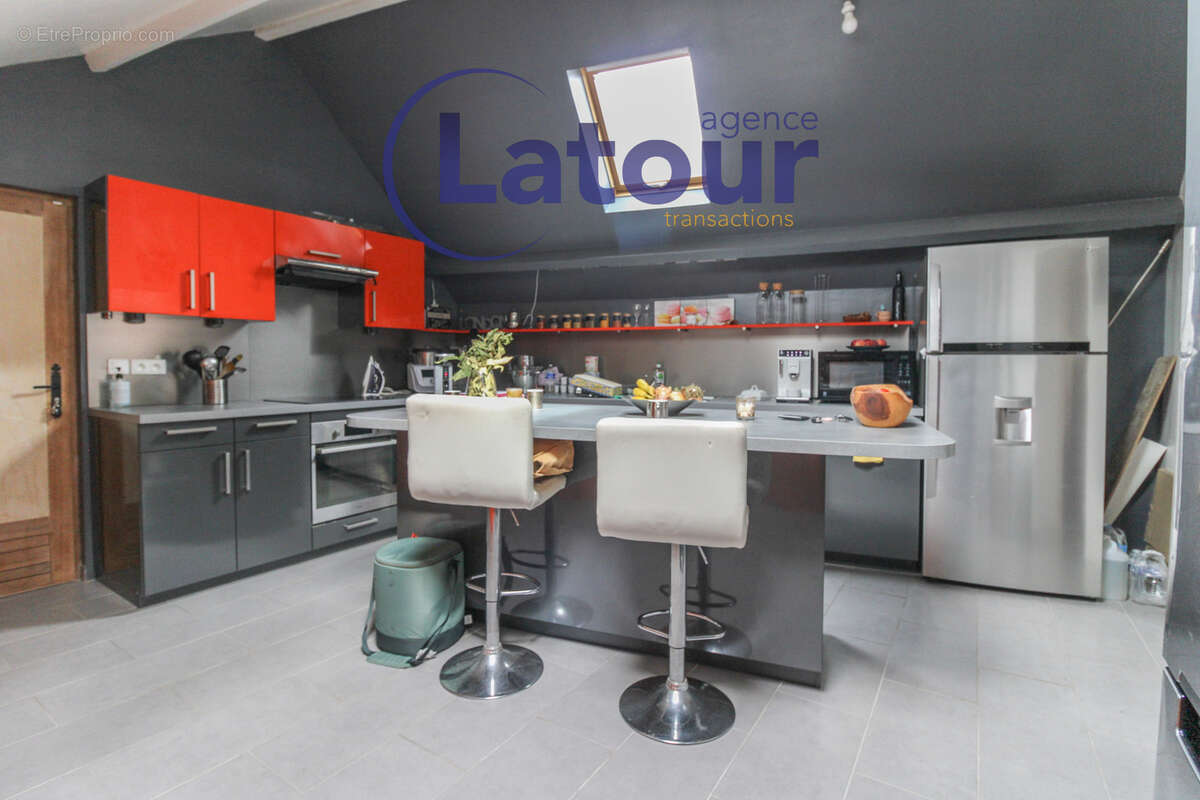 Appartement à HOUDAN