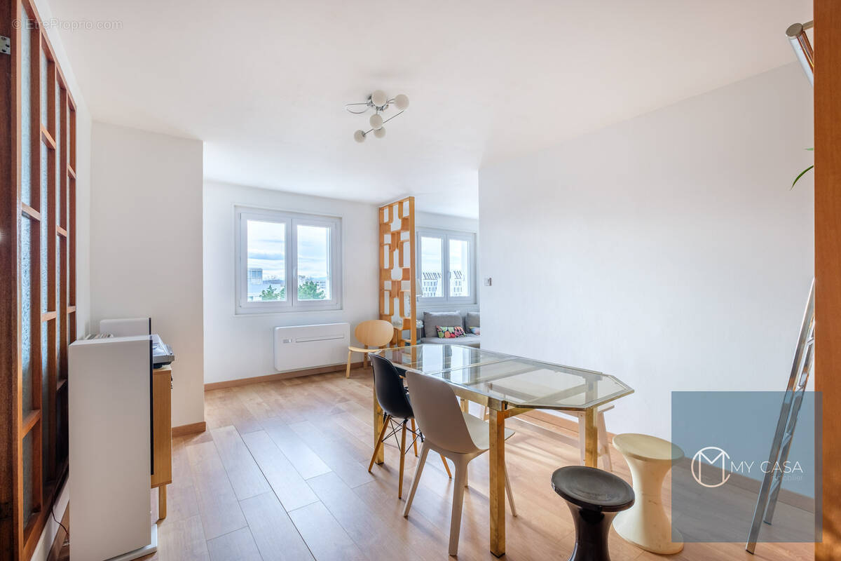 Appartement à LYON-7E