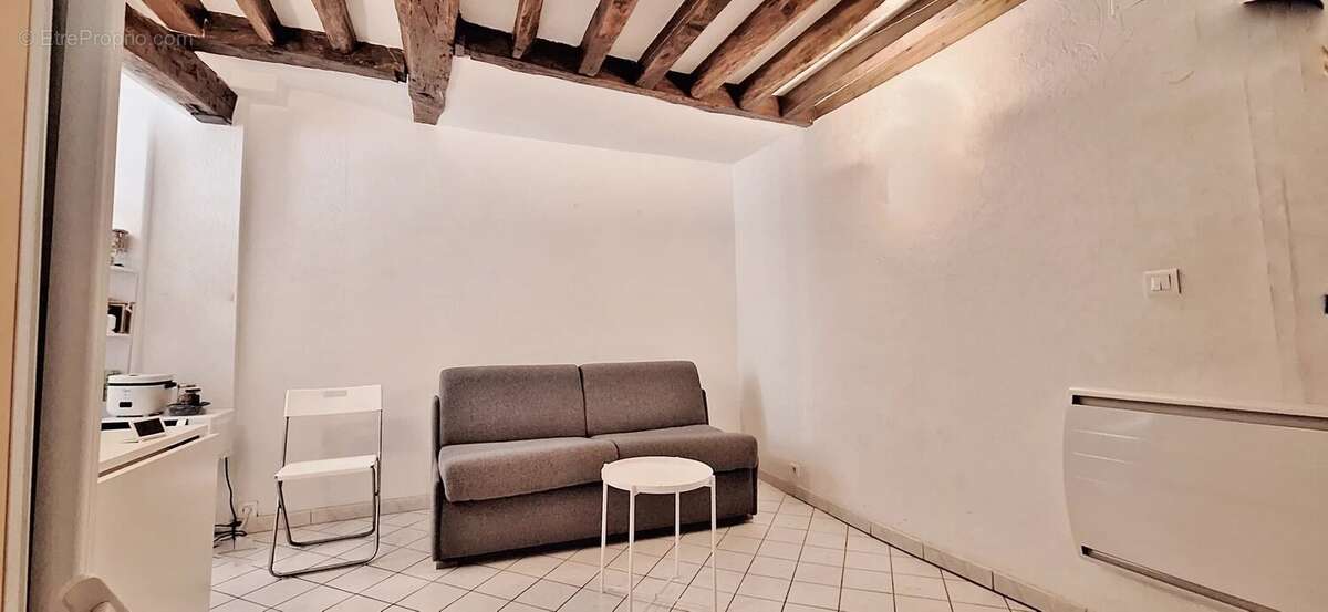 Appartement à PARIS-11E