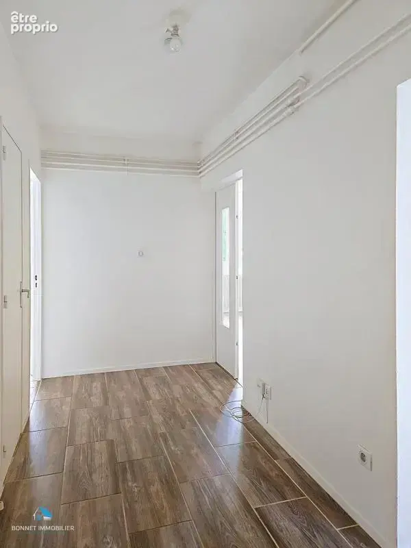 Appartement T3 - 2 chambres - 70 m² - photo 2