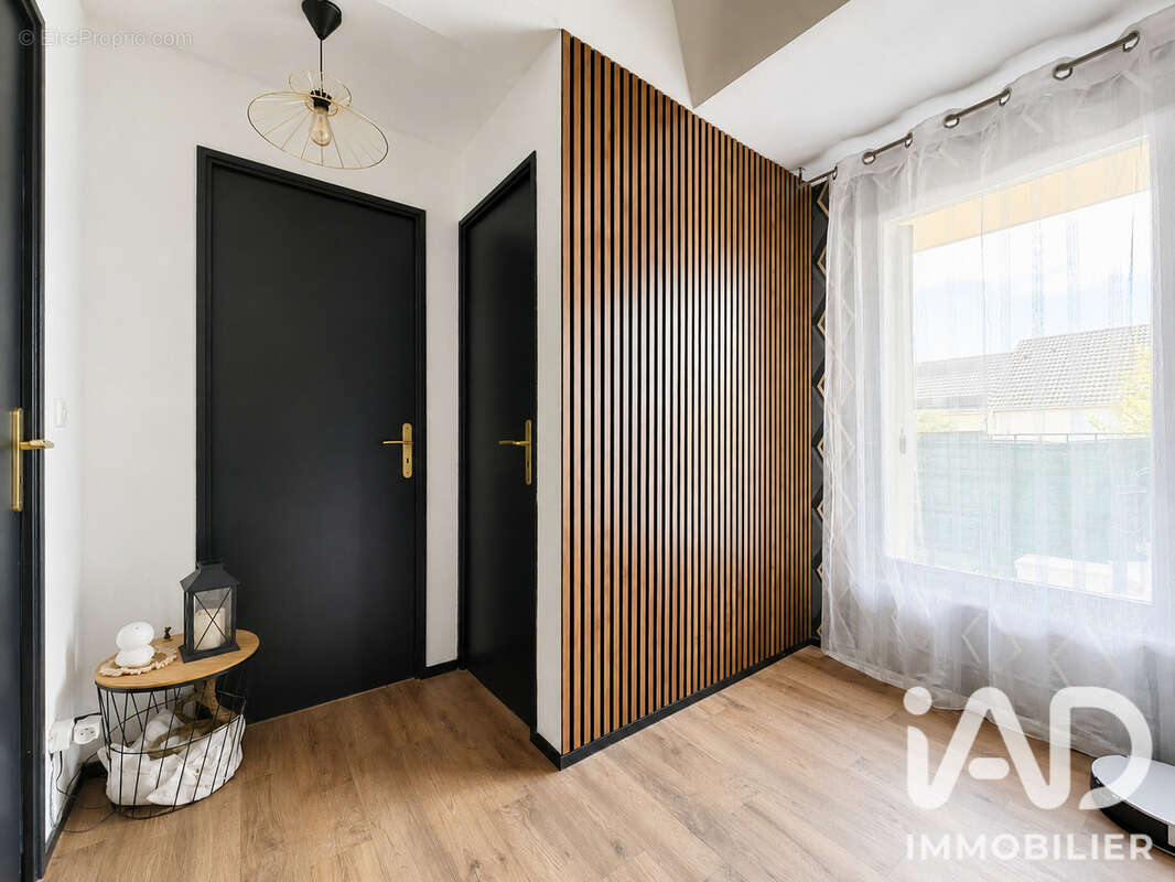 Maison 86 m² à Roissy-En-Brie  - photo 6