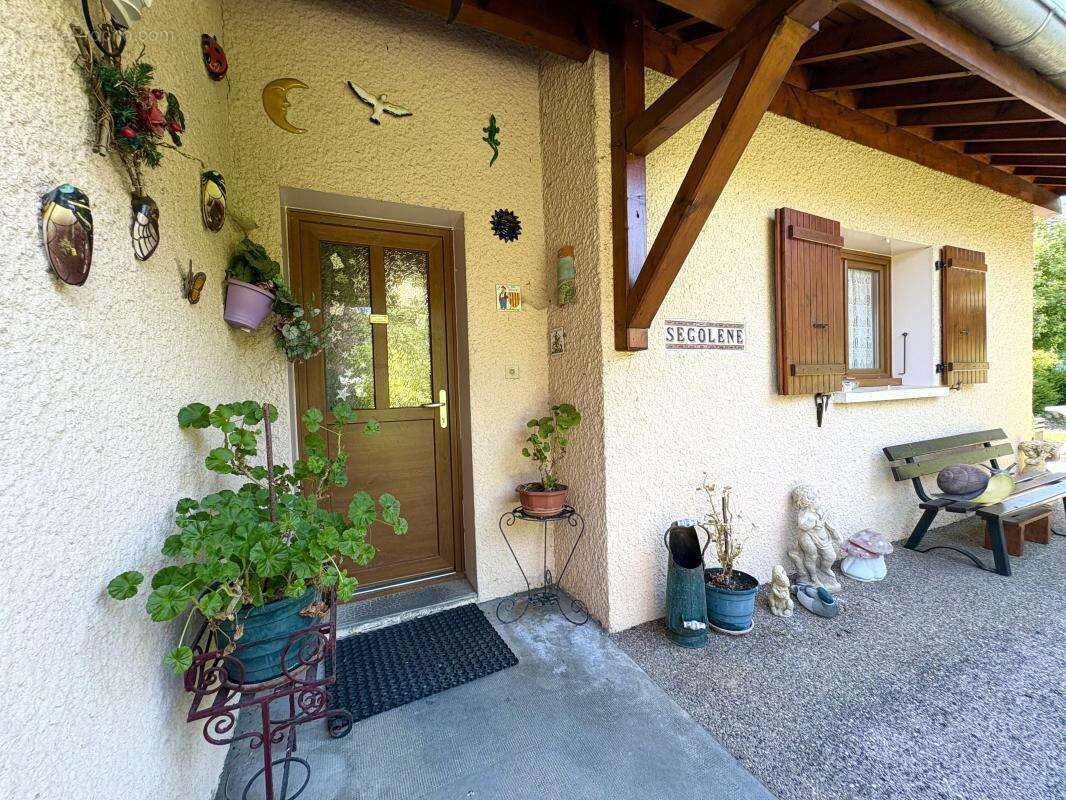 Maison à GRUFFY