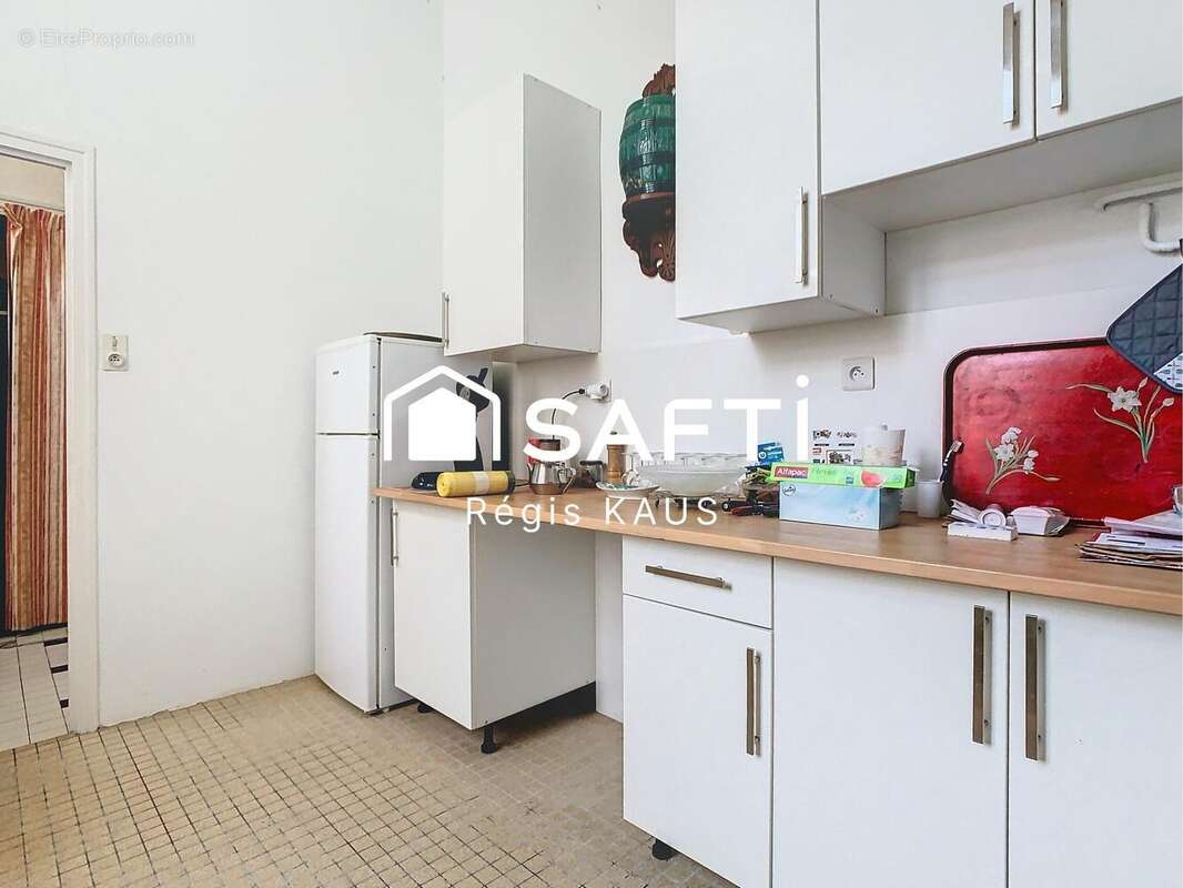 Maison 480 m² à Lucon  - photo 6